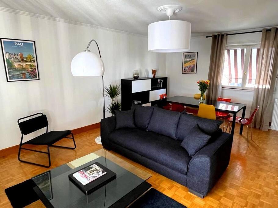 Pau Centre Vue Sur Les Pyrenees Pour 2 Nuits Au Minimum Apartment ภายนอก รูปภาพ